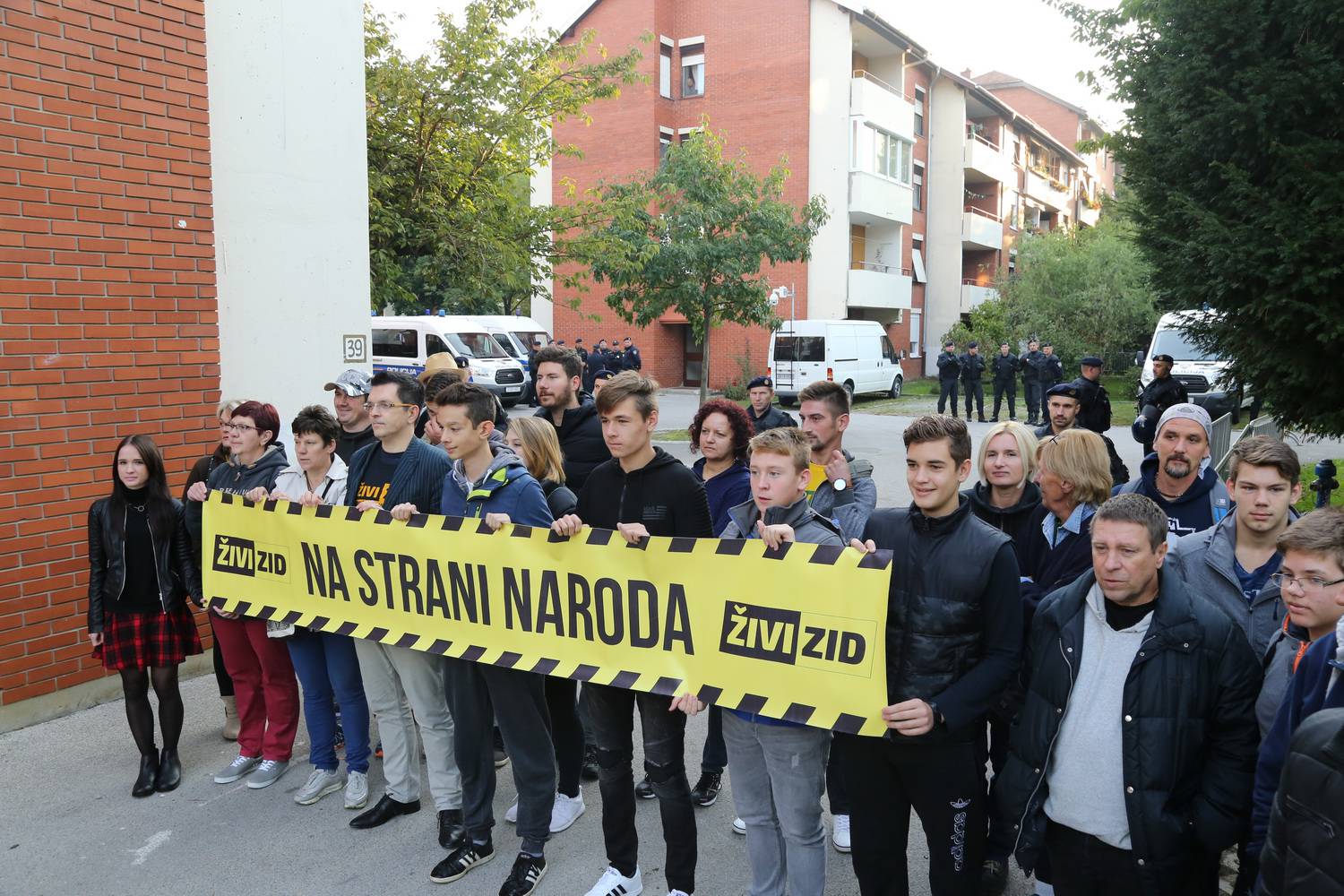 'Nisu mi dali ni da se iselim. Ići ću u Centar za socijalnu skrb...'