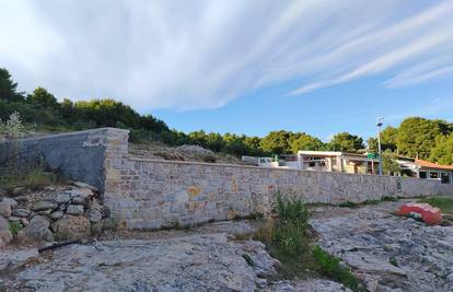 VELIKA GALERIJA Uz Pripuza sad i drugi dižu zidove na Murteru: 'Uništavanje se dalje nastavlja'