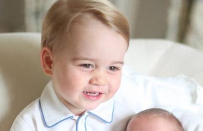 Prve zajedničke 'fotke' princa Georgea i princeze Charlotte