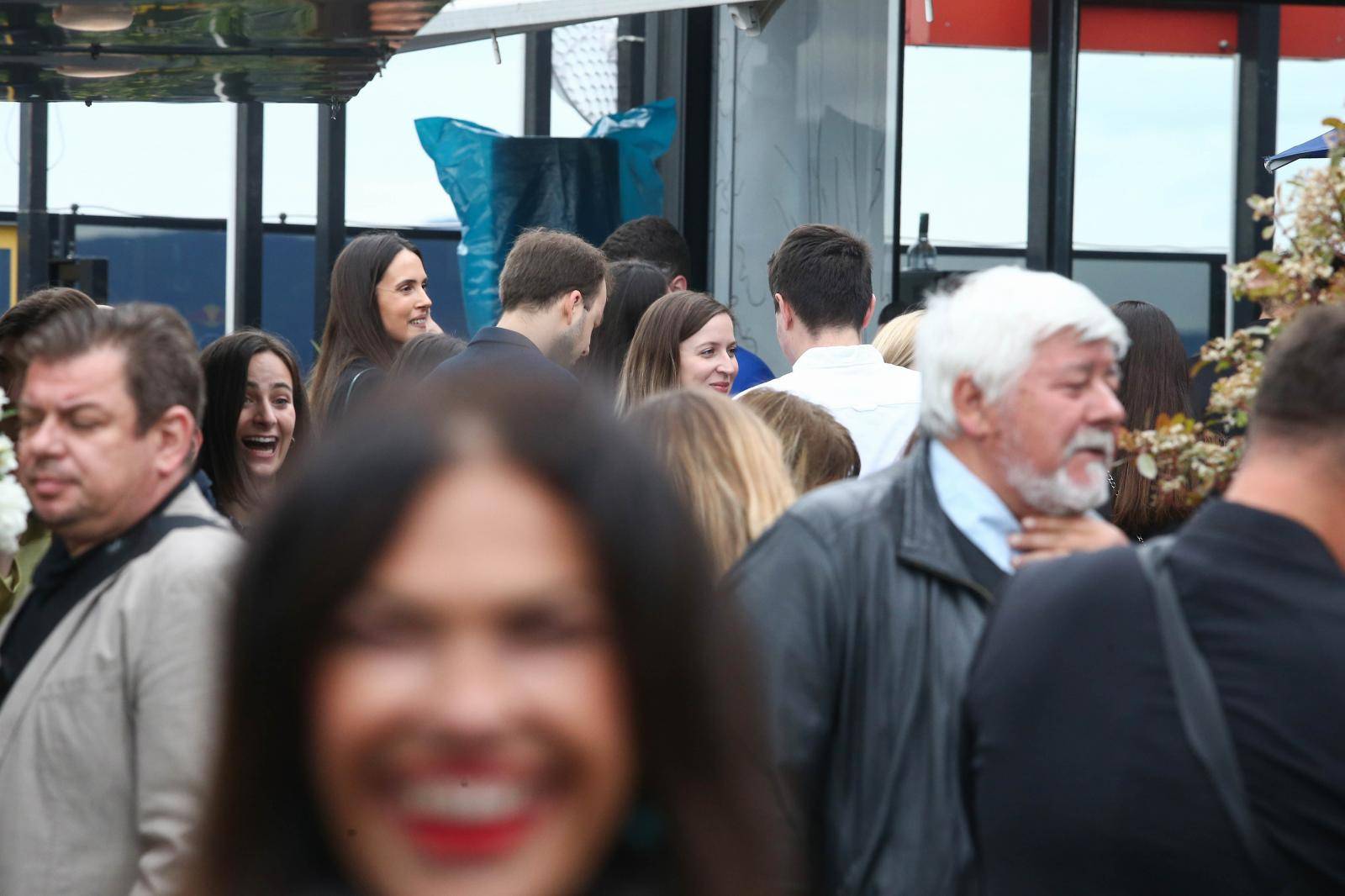 Zagreb: U restoranu Rooftop Lateral održana probna večera bez epidemioloških mjera