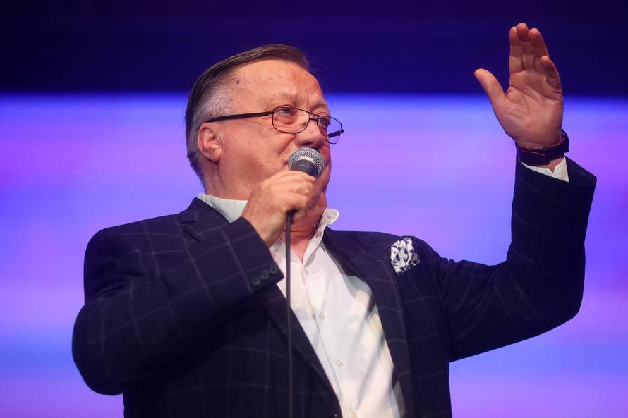 Sarajevo; Veliki koncert Halida Bešlića u dvorani Zetra