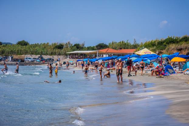 Lumbarda: Pjesčana plaža Pržina na južnoj strani Korčule 