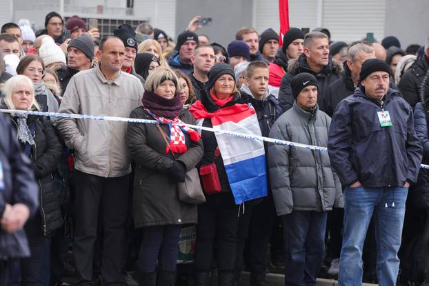 Vukovar: Kolona sjećanja na žrtvu Vukovara