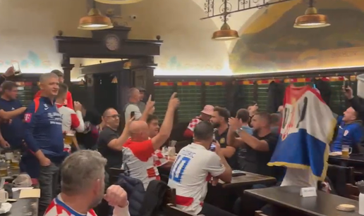 VIDEO Pomama u Pragu za stol u pivnici u kojoj je 1911. osnovan Hajduk! Pogledajte atmosferu