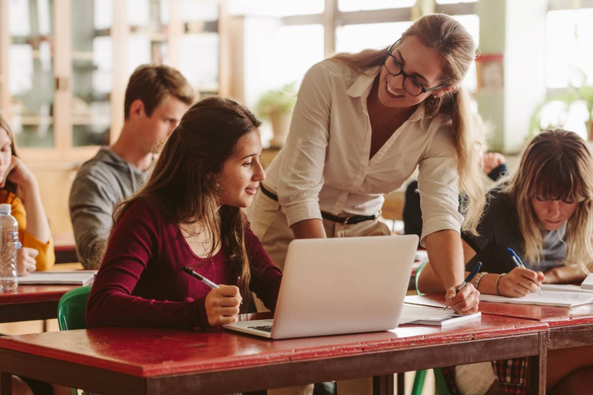 Što bivši i sadašnji učenici misle o svojim profesorima?