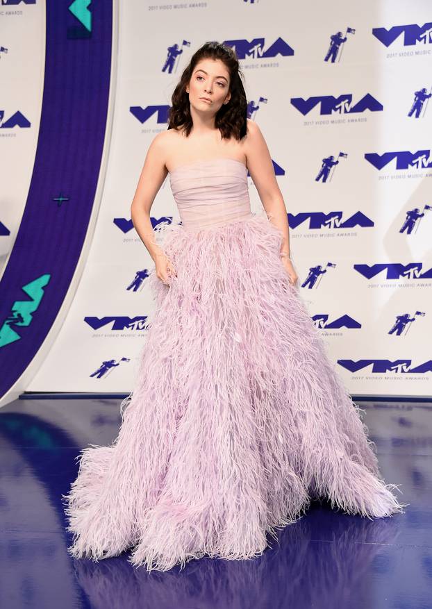 2017 MTV Video Music Awards - Arrivals - Los Angeles