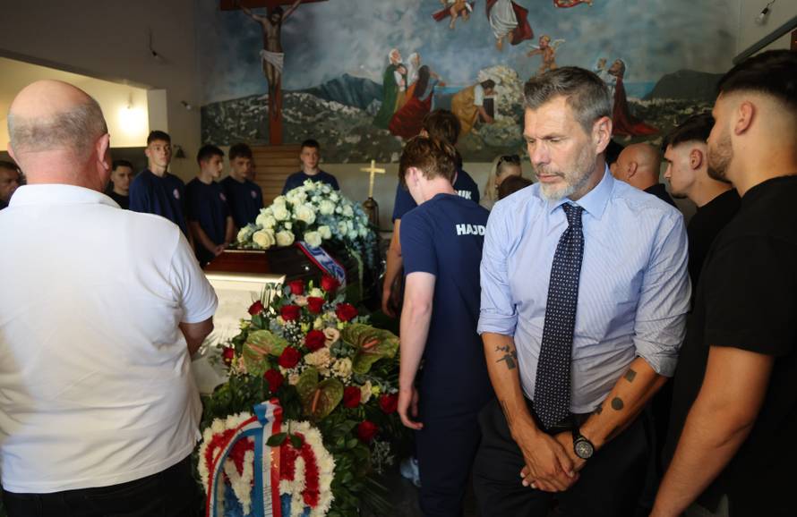 Zmijavci: Posljednji ispraćaj Ivana Gudelja