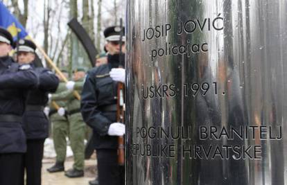 Uspomenu na Jovića ponizili su oni koji se zaklinju u njega