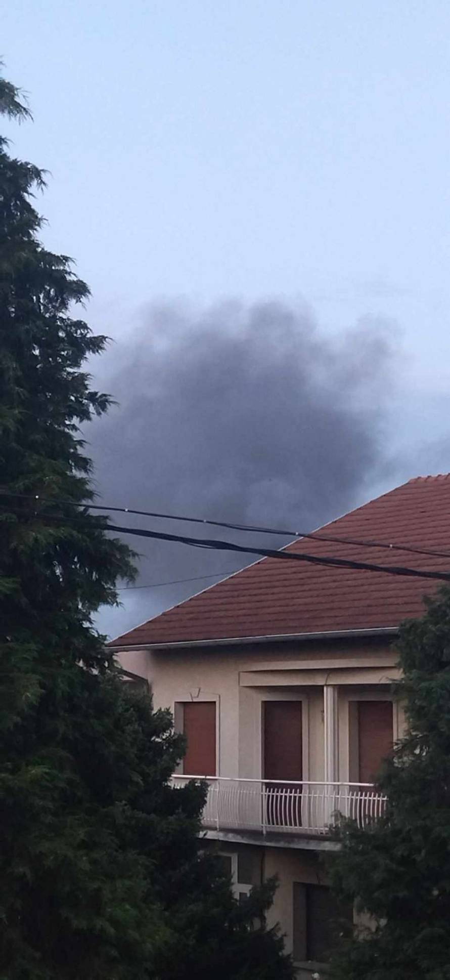 VIDEO Buktinja u Slavonskom Brodu: Požar u hali Slavonija DI