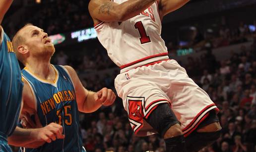 NBA liga: Derrick Rose uništio Jeremya Lina i NY Knickse...