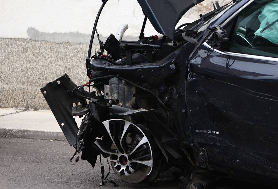 Tuga u Hercegovini: Djevojčica se bori za život, u nesreći su joj poginuli mama, tata i brat (9)