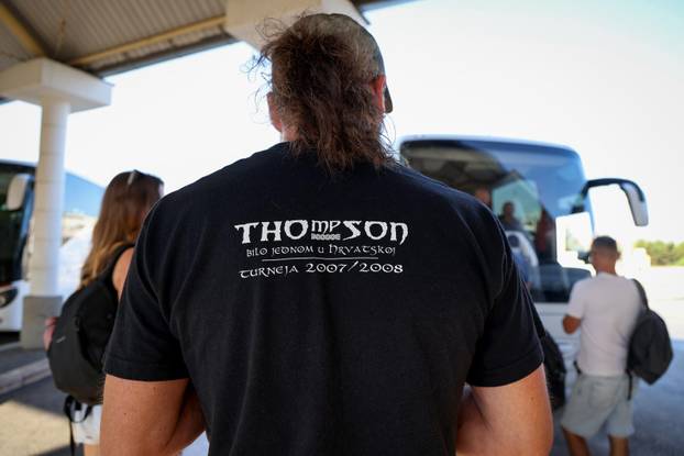 Zadar: Polazak na Thompsonov koncert