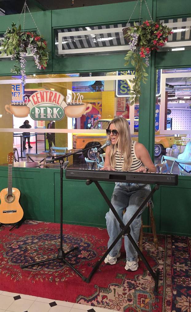 FOTO Friends Experience u Londonu: Andrassy zakoračila u svijet svima omiljene serije