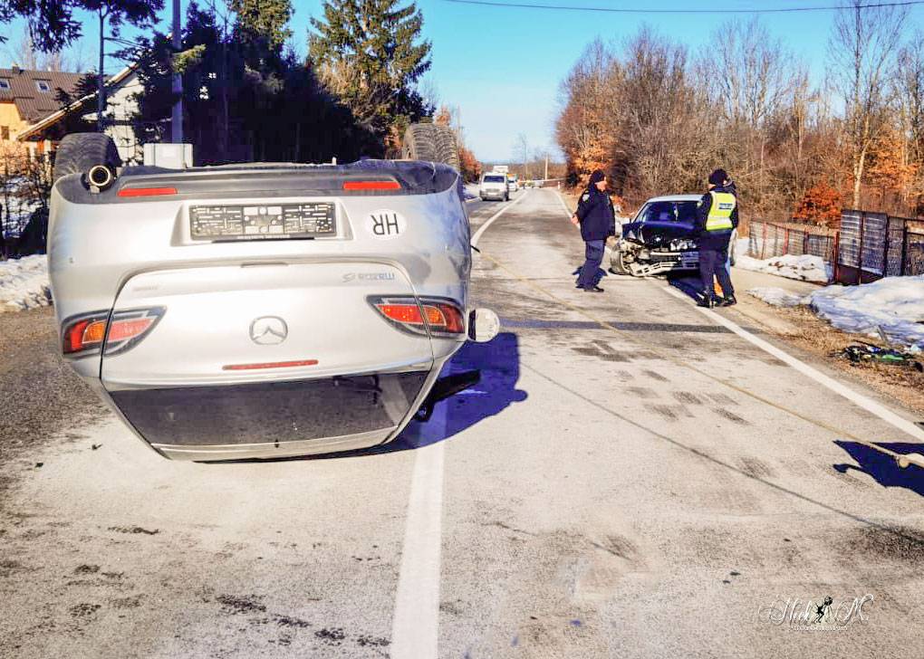 U teškoj prometnoj nesreći kod Ličkog Cerja poginuo mladić (22)