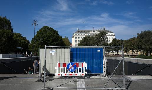 Dobro se i dr&zcaron;imo u Zagrebu, pa 'ovi' ni stube ne mogu popraviti