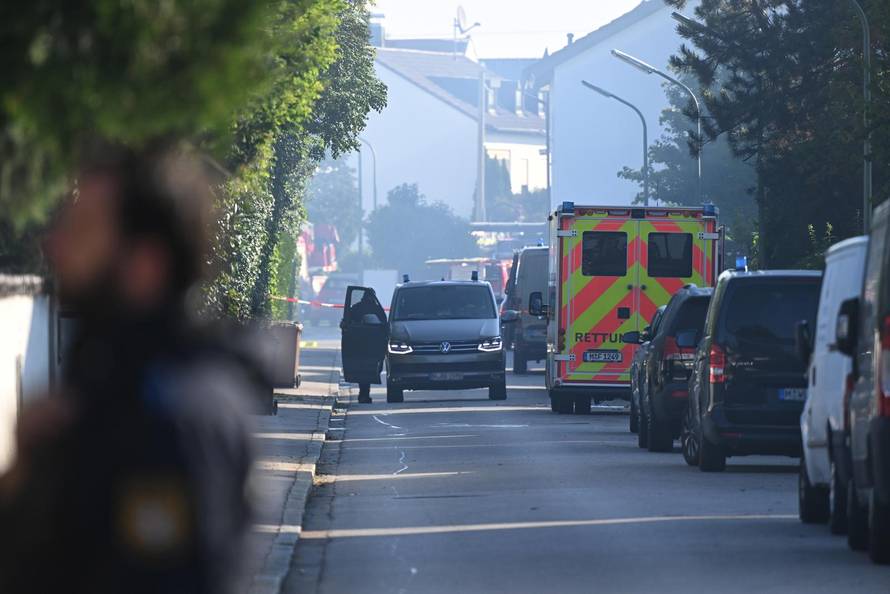 Fire in Munich - large-scale deployment of police and fire department