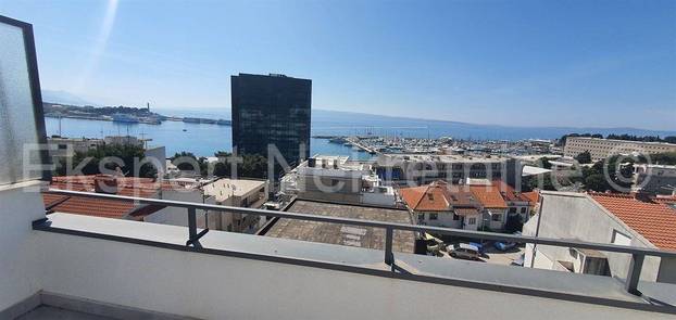 FOTO Biste li dali 300.000 eura za ovih 30 kvadrata stana? U Dalmaciji je, zavirite unutra...