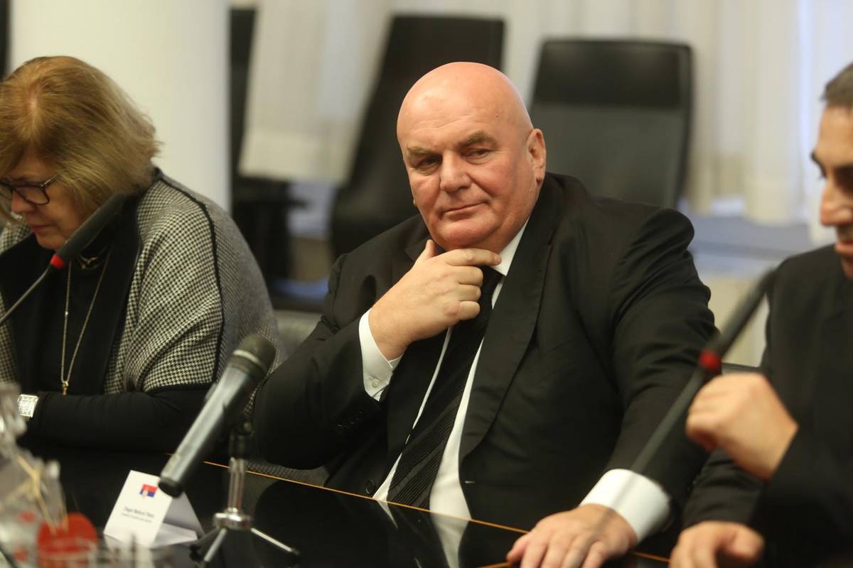 Dačićev i Vučićev koalicijski partner osumnjičen za podvođenje maloljetnih curica