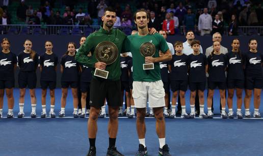 Đoković osvojio titulu i šokirao: Iskreno mi je žao zbog navijača