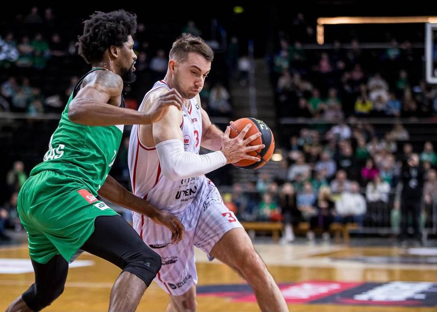 Debitant u hrvatskoj selekciji: 'Igram za Juventus, misle da sam Litavac i zovu me Ivanas'