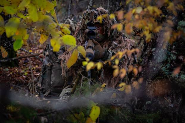 FOTO Pogledajte nove hrvatske snajperiste u akciji. Da prođu 50 metara potreban je jedan sat!