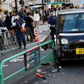 VIDEO Autom se zabio u ogradu kraj ambasade Izraela u Tokiju. Policajac ozlijeđen, vozač uhićen
