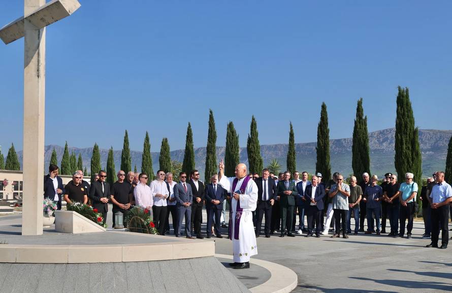 Split: Položeni vijenci povodom Dana pobjede i domovinske zahvalnosti, Dana hrvatskih branitelja i 31. obljetnice VRO Oluja