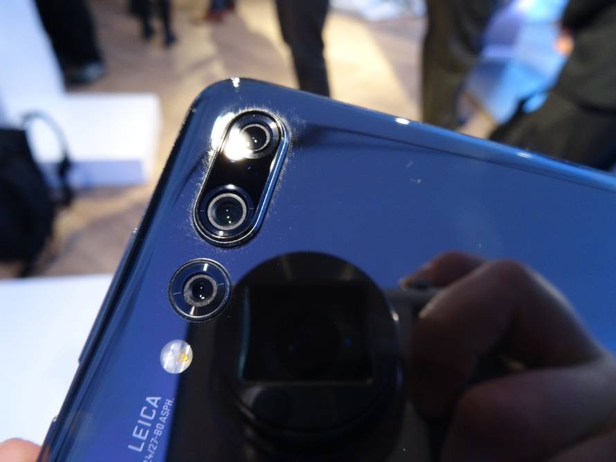 Isprobali smo Huawei P20 Pro: Ima tri kamere i misli za vas
