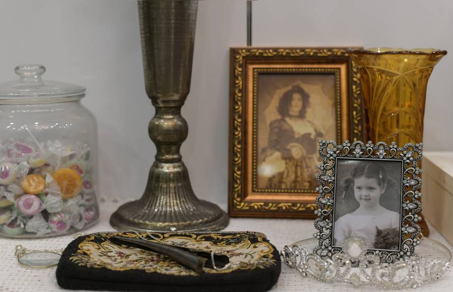 Želite znati kako biste izgledali u prošlosti? Ovaj zagrebački foto-studio će vas transformirati