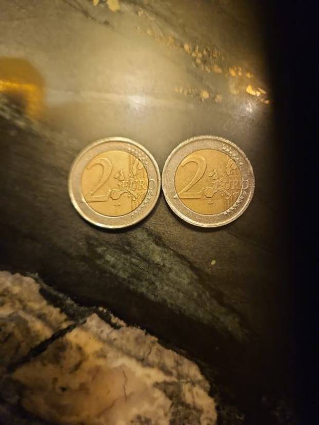 FOTO Svi zavirite u novčanike: Hrvat ovu kovanicu prodaje za 12.500 eura! Imate li  je doma?