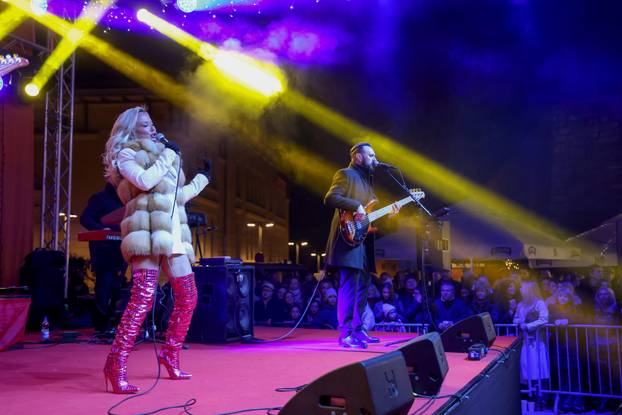 Zadar: Maja Šuput održala koncert na Adventu u Zadru