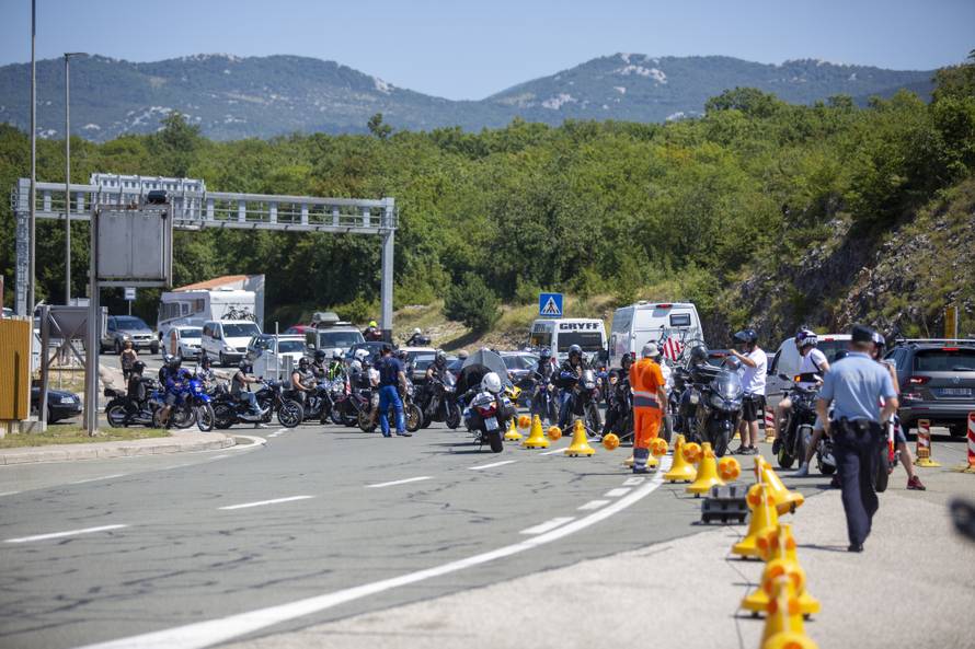 Bajkeri zaprijetili: Za vikend će nas 4000 blokirati Hrvatsku...