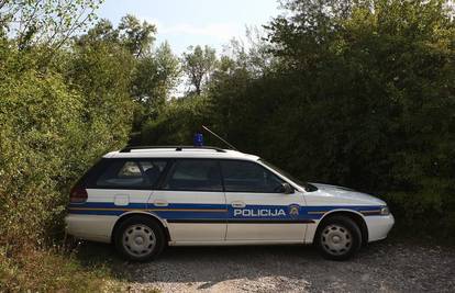 Bjelovar: Poginuo je pileći drva u dvorištu iza kuće