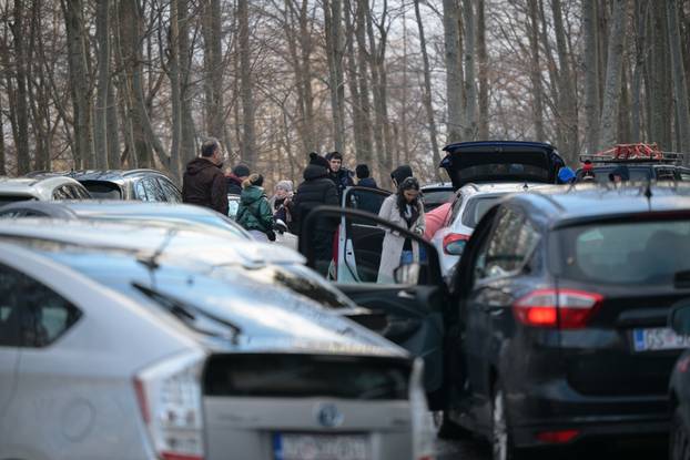 Zagreb: Zastoj na cesti prema vrhu Sljemena