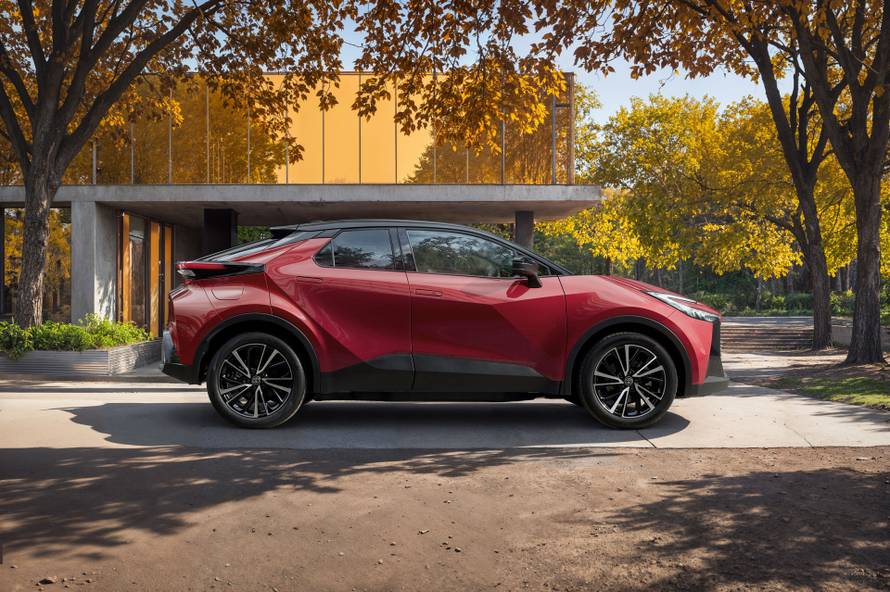 Nova nagradna: Zaigraj s nama i osvoji Toyotu Plug-In hibrid