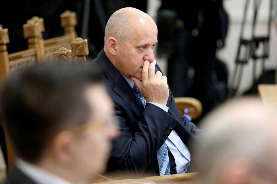 Željko Reiner: 'Ne znam zašto bi građane zanimao Poslovnik'