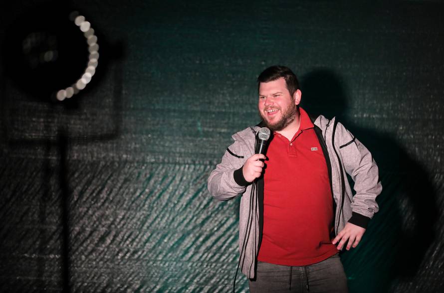 Studio Smijeha: Humor ruši sve predrasude, njime smanjujemo tenzije, a to nam svima treba...