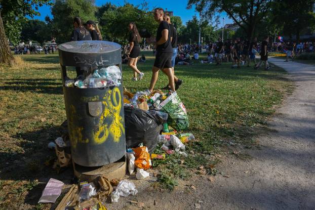 Zagreb: Fun zona na Bundeku već je puna smeća