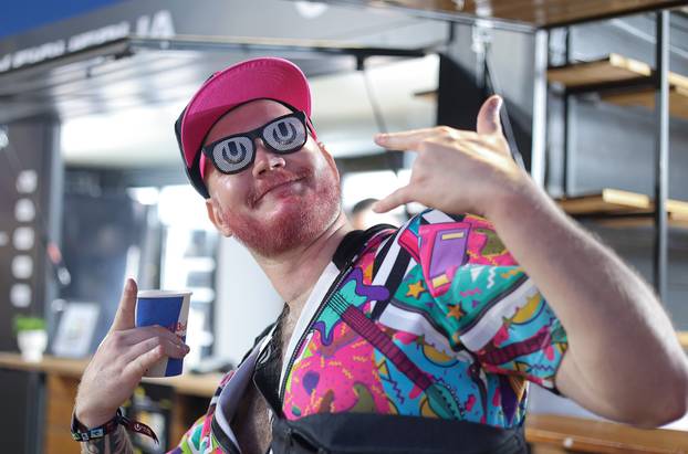 Split: Prvi koji su ušli na Ultru čekaju prve nastupe DJ-a