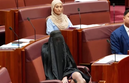 Australija: Nosila je burku u parlamentu, izazvala bijes