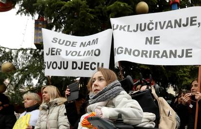 Udruga Sjena dala rok Piletiću: Ima osam dana da kaže kad će početi raditi, inače idu na ulice