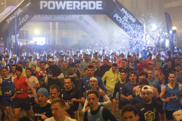 Održan 14. Zagrebački noćni cener na kojem je sudjelovalo oko 3000 trkača