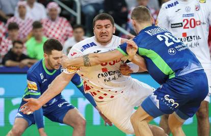 Šipić: Vidio sam mater da plače i shvatio da sam igrač utakmice! Glavaš: Ma neka Dule još pleše