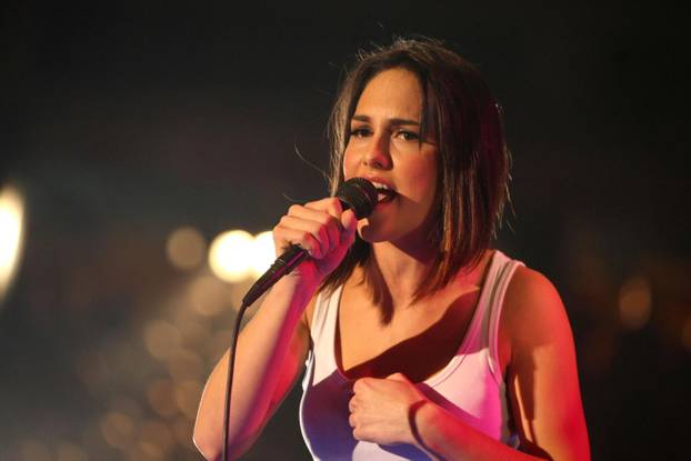 ARHIVA - Humanitarni koncert Zvijezde Hit u zagrebačkom Domu sportova