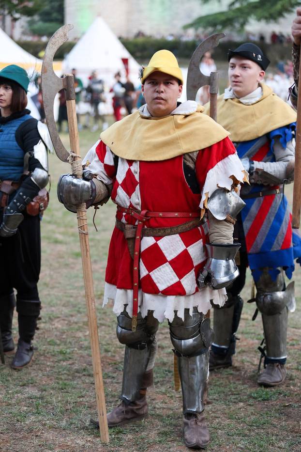 Otvoren je  13. Srednjovjekovni festival u Svetvinčentu