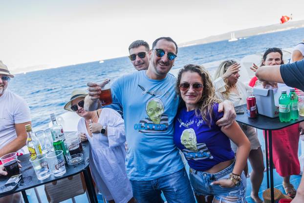 Split: Trajekt Oliver na kojem se održava koncert za vrijeme plovidbe do Vela Luke