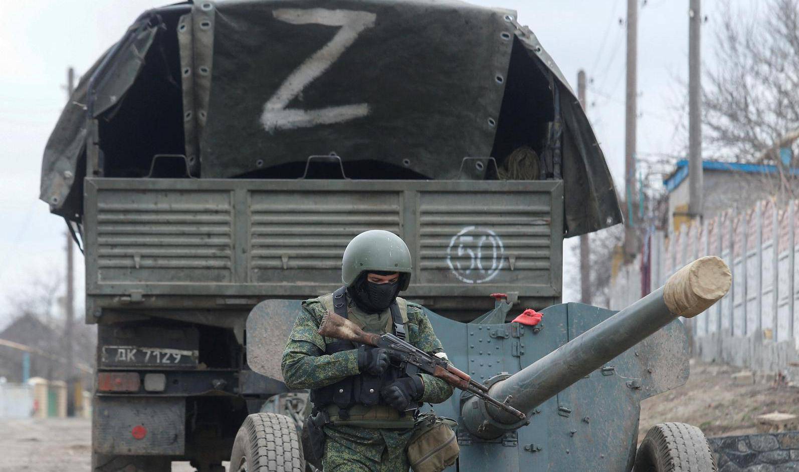 Pro-Russian troops deployed in Donetsk region