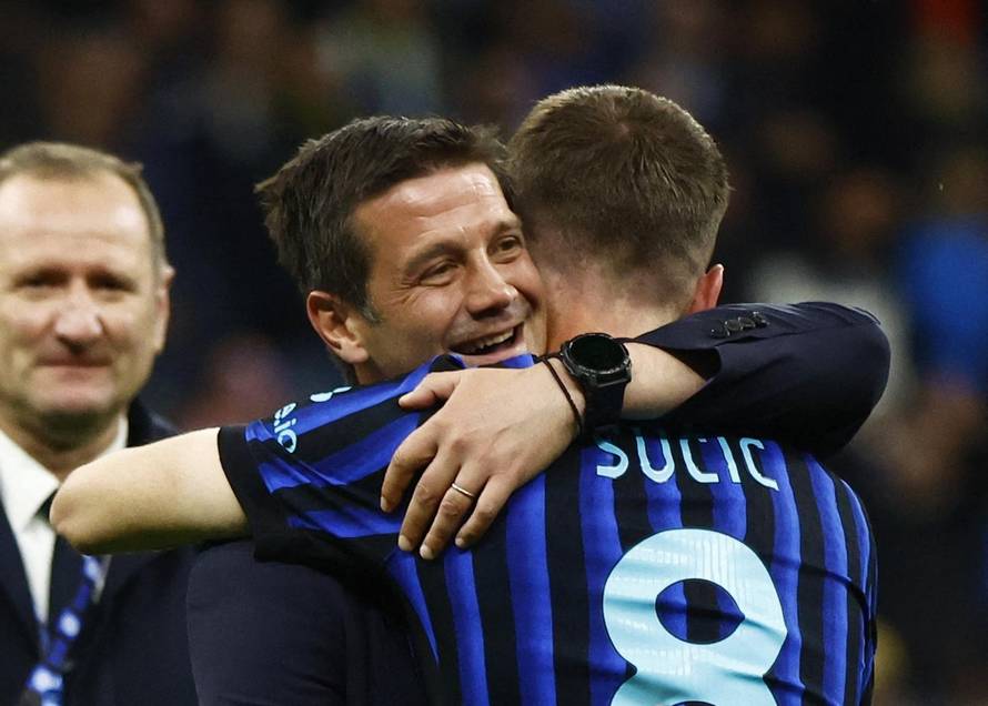 Coppa Italia - Semi Final - Second Leg - Inter Milan v Como