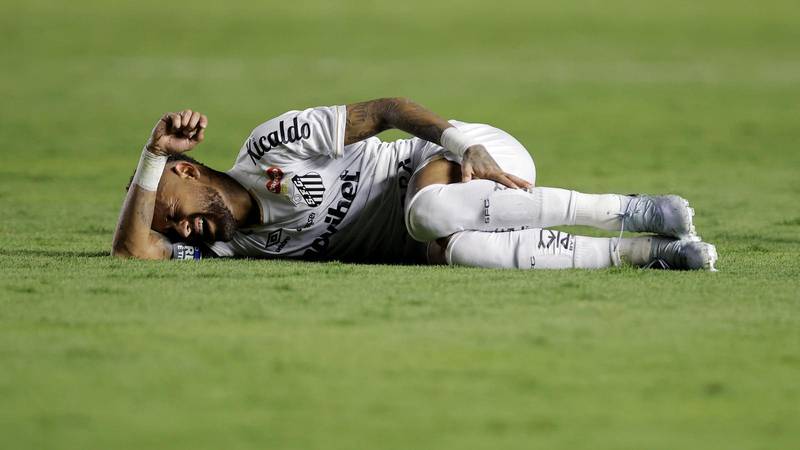 Neymar i ekipa stigli na trening helikopterom, ali Brazilci brinu. Miljenik nacije i dalje ozlijeđen