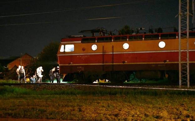Slavonski Brod: Dvije žen​ske osobe poginule u naletu vlaka​.